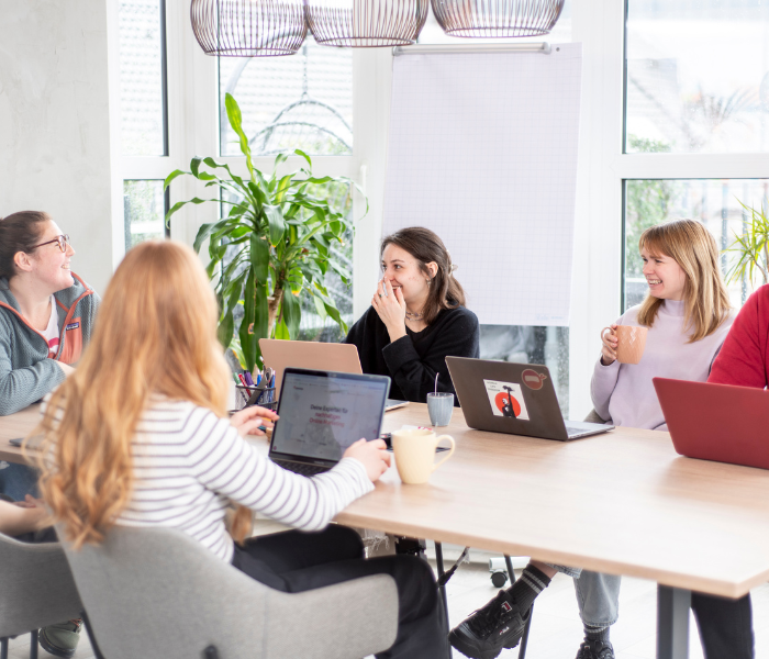 Prompt People Community